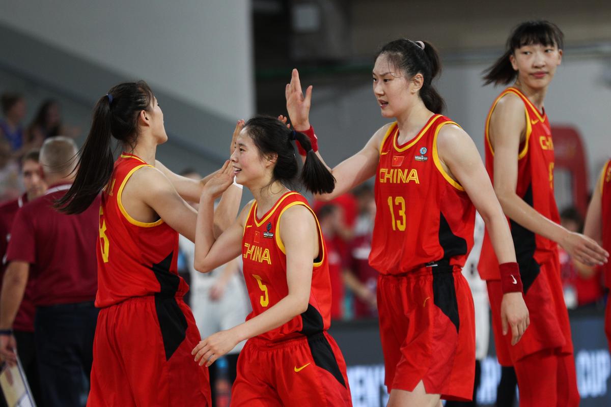 中国女篮vs拉脱维亚